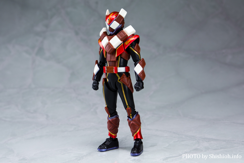 レビュー】S.H.Figuarts 仮面ライダーヴァレン チョコドンフォーム