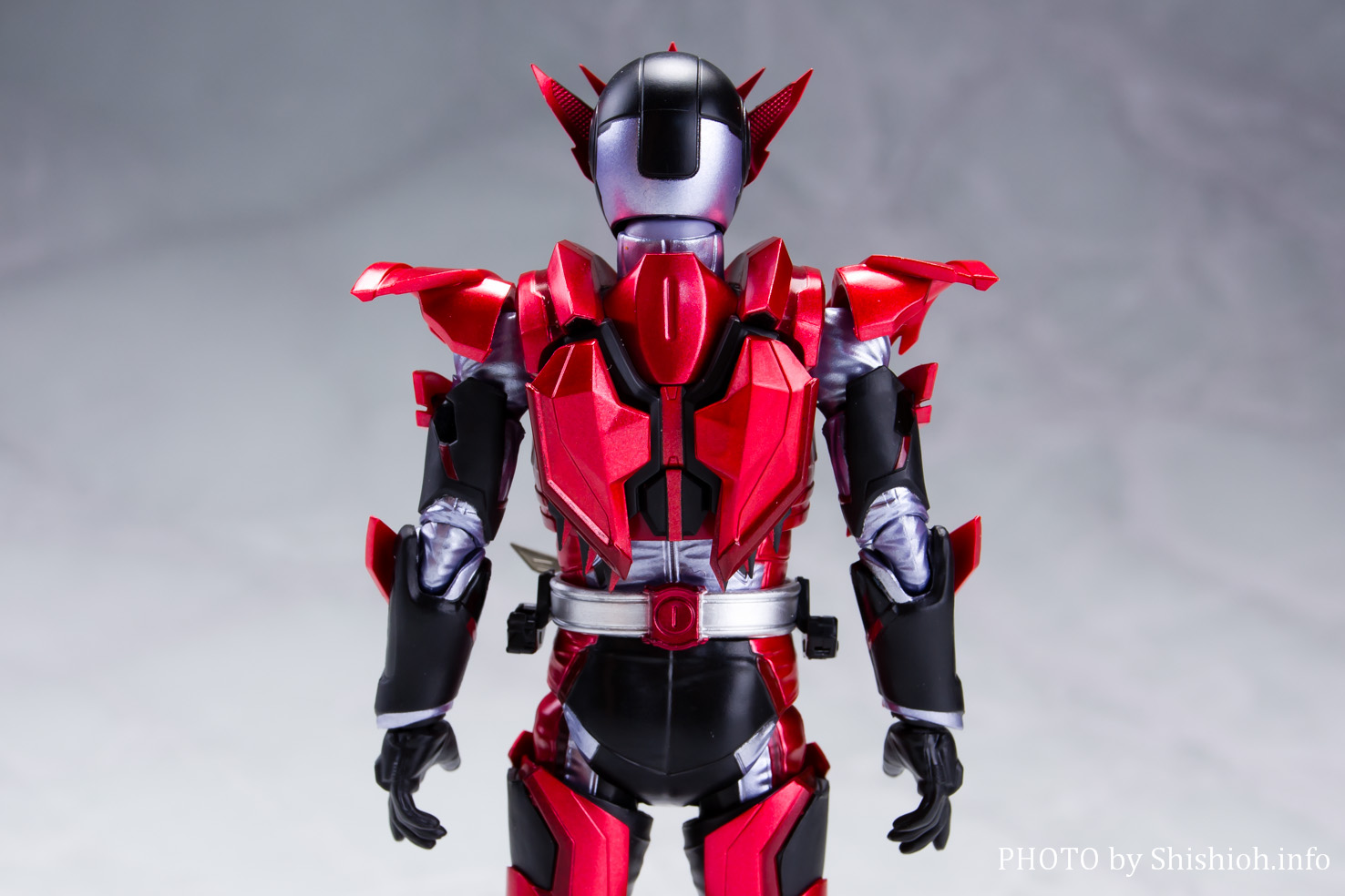 レビュー】 S.H.Figuarts 仮面ライダー迅 バーニングファルコン