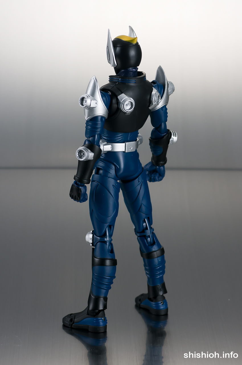 レビュー】S.H.Figuarts 仮面ライダーナイト＆ダークウイングセット