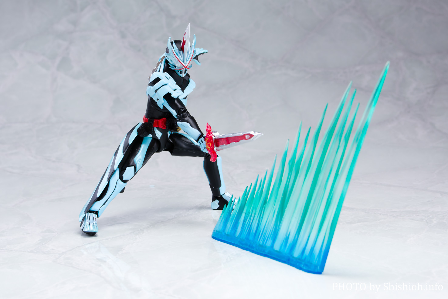 レビュー】S.H.Figuarts 仮面ライダーセイバー プリミティブドラゴン