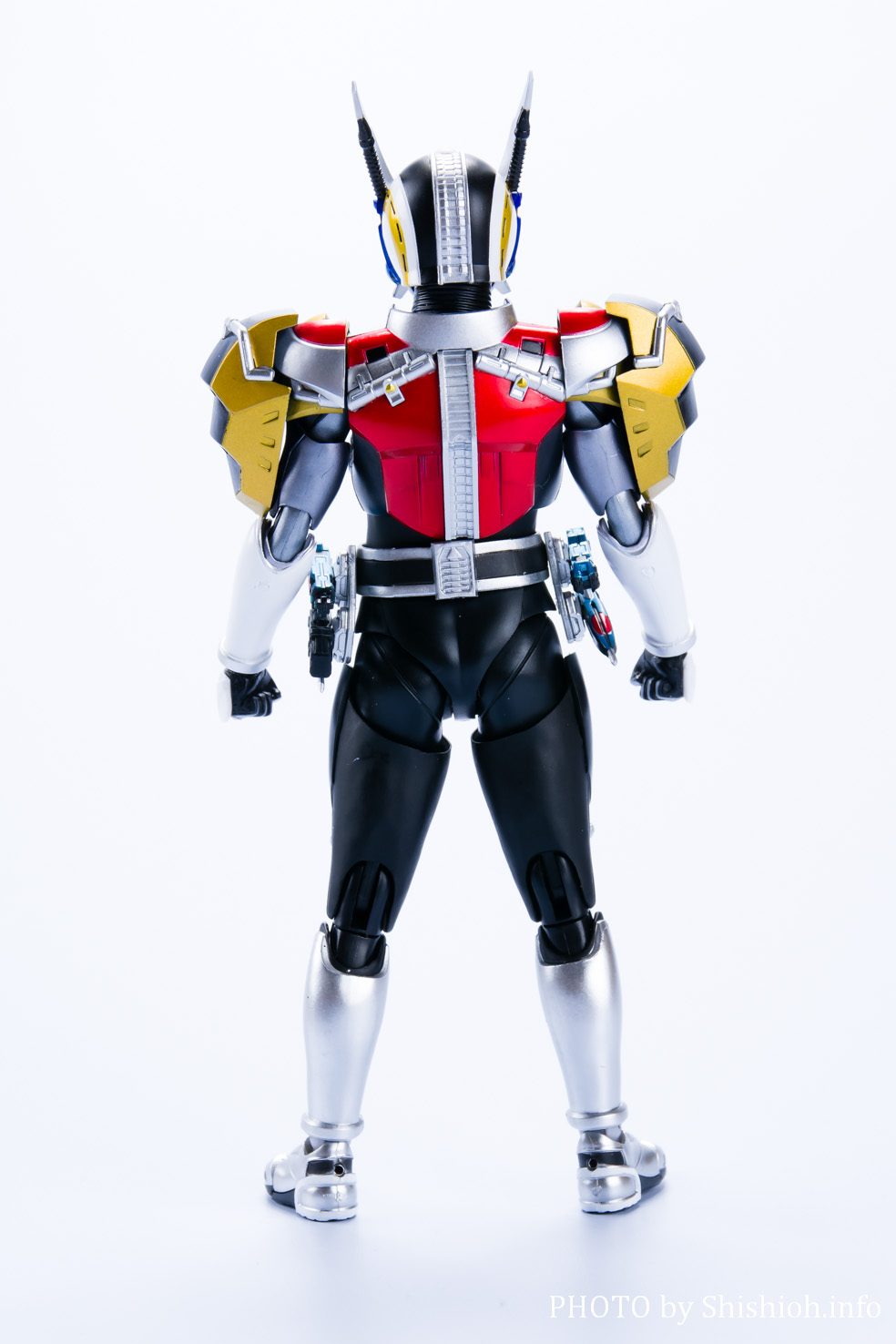 レビュー】S.H.Figuarts（真骨彫製法） 仮面ライダー電王 ロッドフォーム