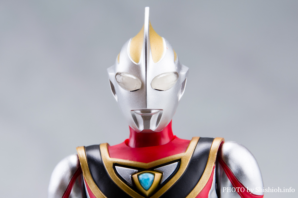 徹底レビュー】S.H.Figuarts（真骨彫製法） ウルトラマンガイア（V2）