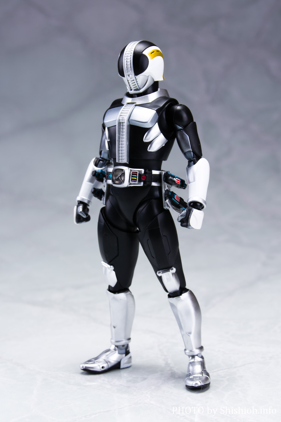 レビュー】S.H.Figuarts（真骨彫製法） 仮面ライダー電王