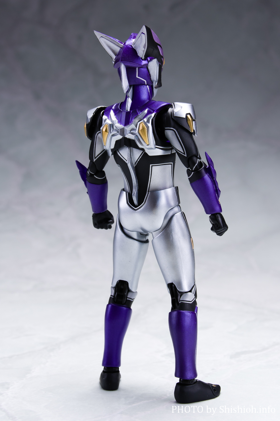 レビュー】 S.H.Figuarts ウルトラマンロッソ ウインド