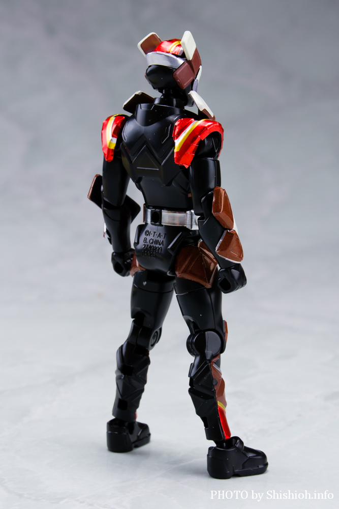 徹底レビュー】装動 仮面ライダーガヴ GV1(ヴァレン)