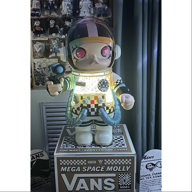 MEGA SPACE MOLLY 1000% VANS 2025 Limited Edition – TOYSEZ