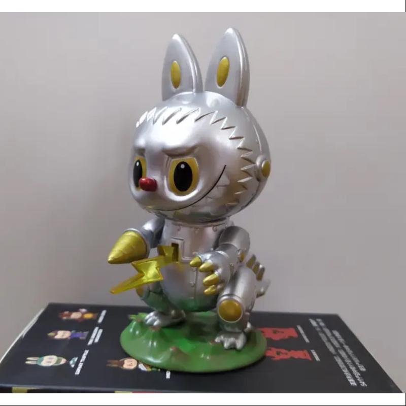 Labubu The Monsters Kaiju Series ROBOT GOJIMOMO – TOYSEZ