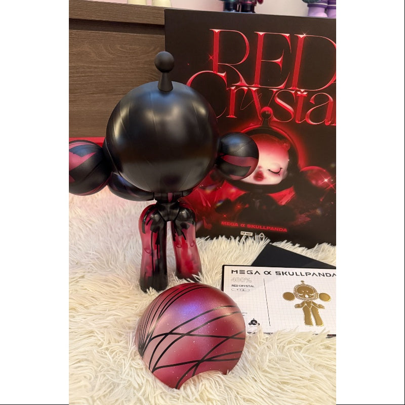 MEGA α SKULLPANDA Red Crystal 400% 2025 Limited Edition – TOYSEZ