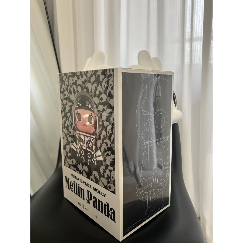 MEGA SPACE MOLLY 400% Meilin Panda 2023 LIMITED – TOYSEZ