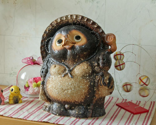 楽天市場】信楽焼 たぬき 古信楽 福杖 狸 9号 [ご希望で 名入れ 対応