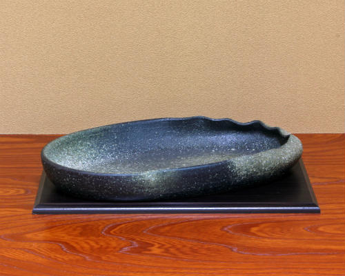 楽天市場】信楽焼 水盤 窯肌変形ひねり小判 16号 生け花 花器 池坊