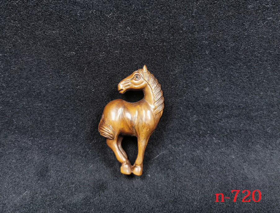 楽天市場】舞龍堂 根付 馬 縁起物 干支 柘植 天然木 十二支木彫り