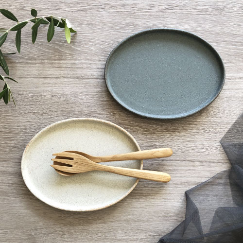 楽天市場】【燻 いぶし】オーバルフラットプレートM 20cm / 楕円皿