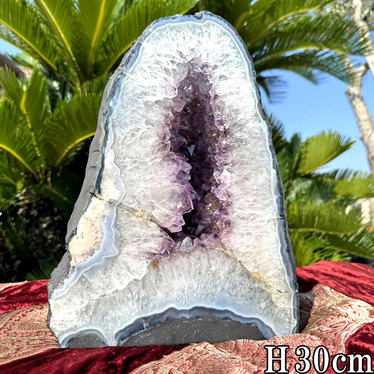 楽天市場】天然 アメジスト 紫水晶 ドーム 原石 大きい クラスター 約