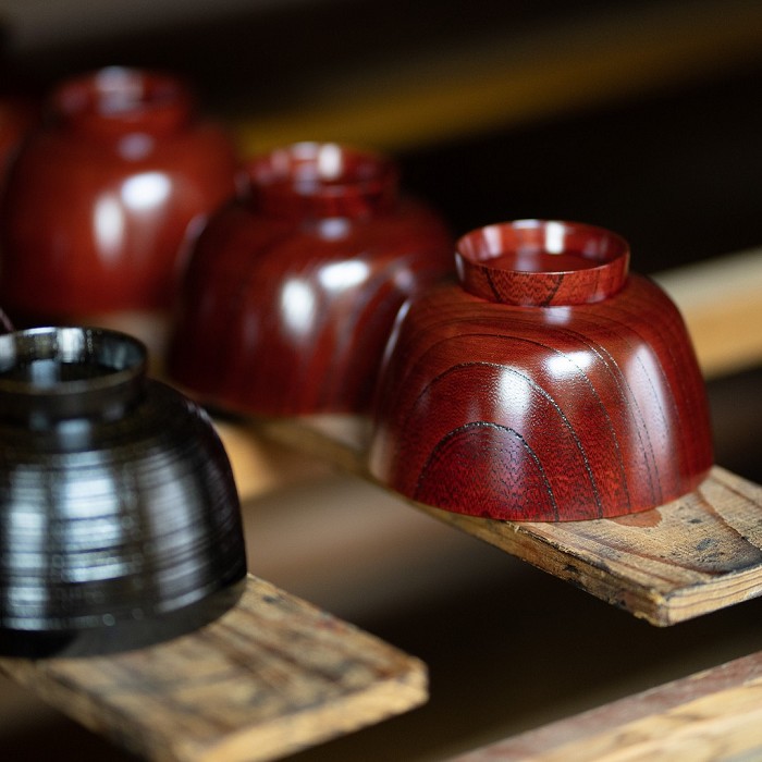 楽天市場】欅 切立汁椀3.8 拭漆/赤摺/黒摺標準的な大きさの味噌汁椀