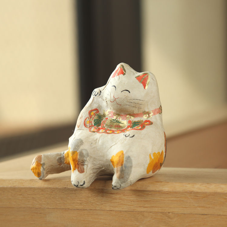 楽天市場】招き猫 ねこ 置物 和紙 お祝い 商売繁盛 千客万来 張り子