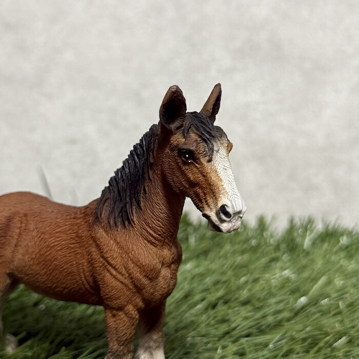 楽天市場】馬 置物 立つブラウン馬 かわいい woobia ウービア おしゃれ