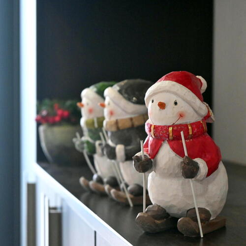 楽天市場】NEWスキースノーマン 木彫り 3つセット雪だるま 可愛い置物