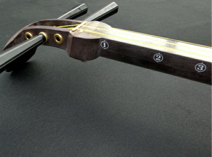 楽天市場】【三味線】長唄（細棹）教育用三味線 Aセット 合成樹脂