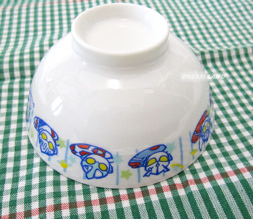 楽天市場】（日本製）M78ウルトラマン 完食するとメッセージが！ 飛び