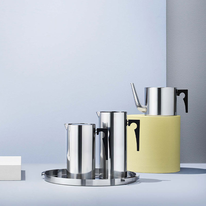 楽天市場】Stelton ステルトンCYLINDA-LINE Jug with Icelip 2L