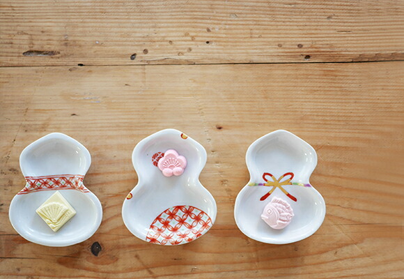 楽天市場】豆皿 瓢箪 赤絵3枚セット ＜九谷焼 / 和食器 / 小皿