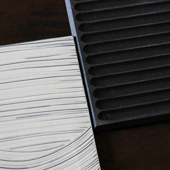 楽天市場】奥田 章 new刷毛目リバーシブル板皿（25×25）│信楽 角皿