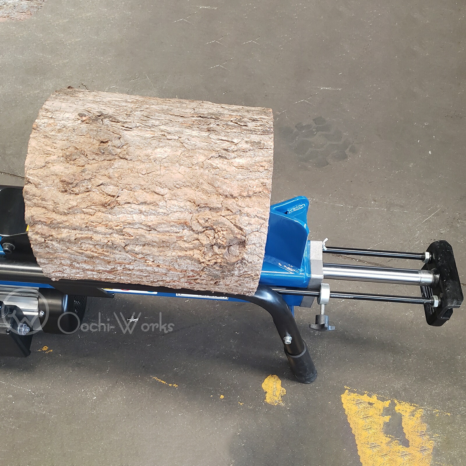 楽天市場】薪割り機 FWS6TP-52 6t クロスカッター付 フット式油圧電動