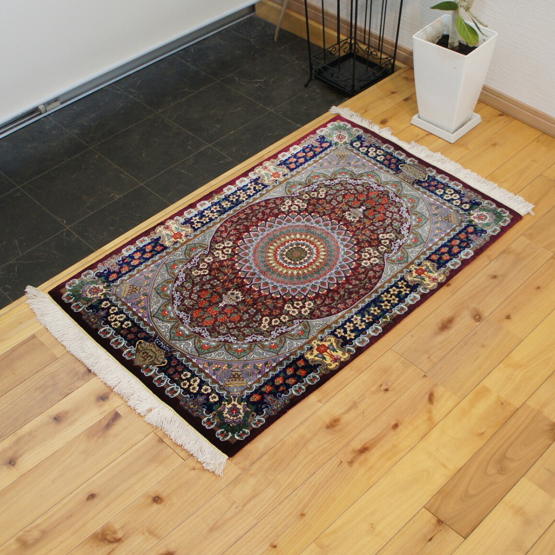 楽天市場】ペルシャ絨毯 【本物イラン産】 クム シルク タバタバイ工房