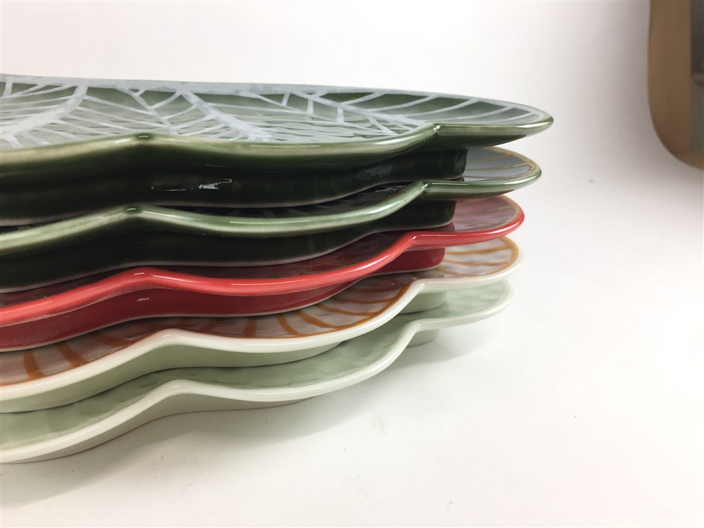 楽天市場】有田焼 幸楽窯 松葉形 前菜皿 (白・金 / 白・銀 / 茶緑 / 茶