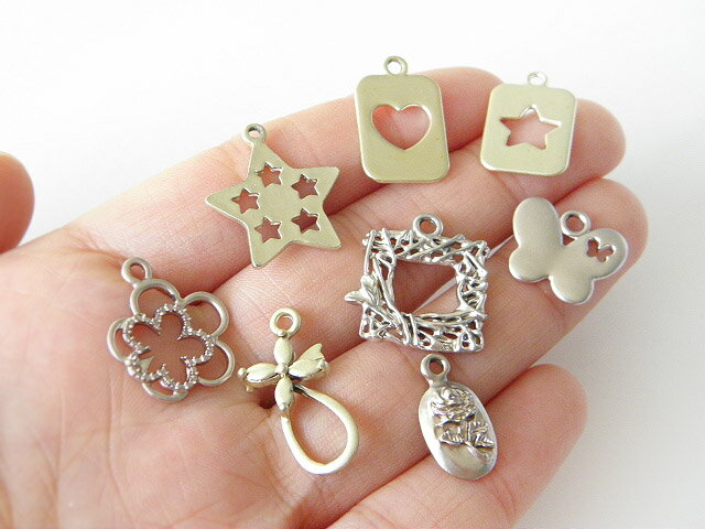 楽天市場】金属チャーム マットカラーのチャーム 10個 つや消し メタル