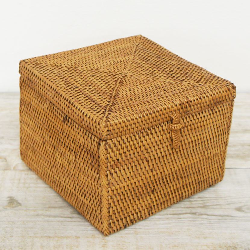 楽天市場】【送料無料！】バリ島アタ アタ蓋つきボックス 15*15cm