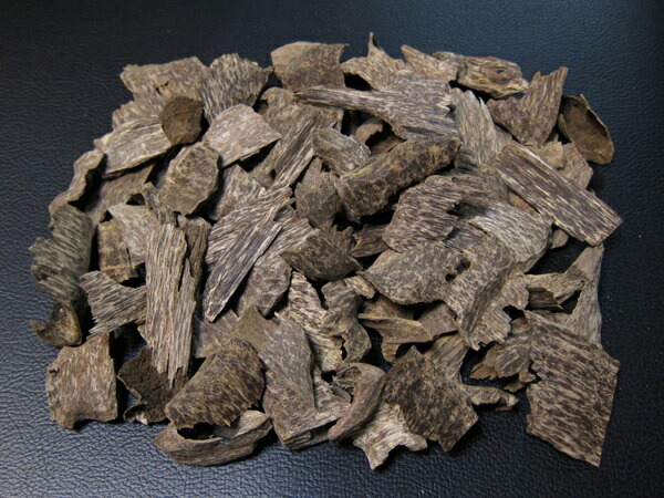 楽天市場】台湾輸出用ベトナム産高級沈香 1kg 量り売り 栽培 沈水香木