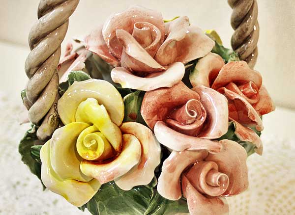 楽天市場】イタリア製 輸入雑貨 置物 陶花 ローズ リビングスタジオ 直