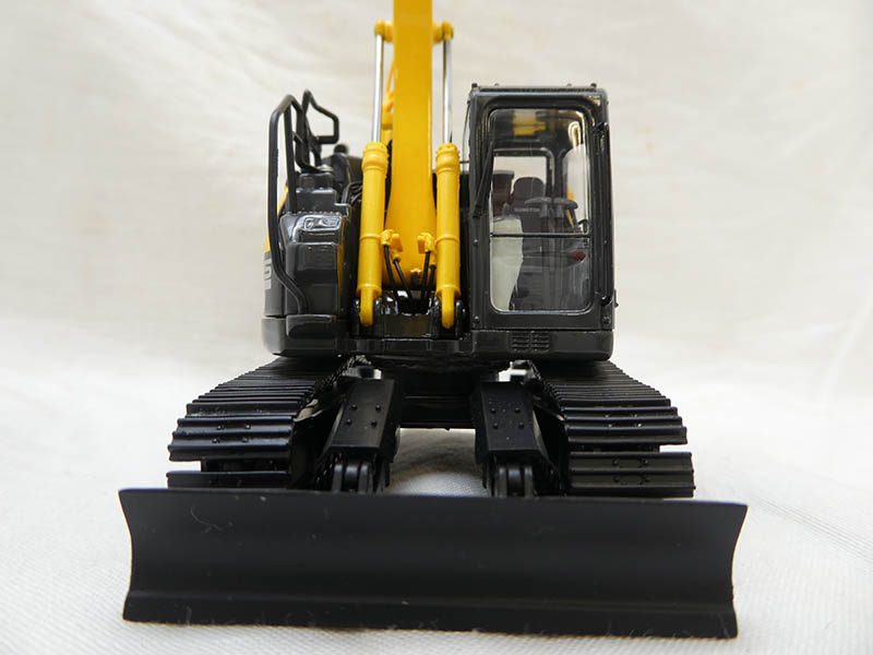 楽天市場】住友建機 ミニチュアモデル ＜SH135X-7 ストロクハーベスタ