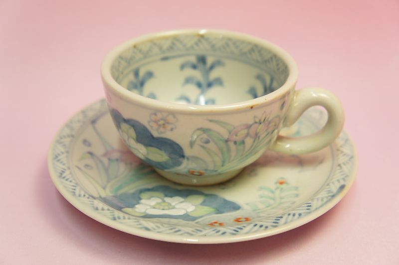 楽天市場】五代 佐藤走波 染錦絵変わり コーヒー碗皿揃 : 食器のみつはた