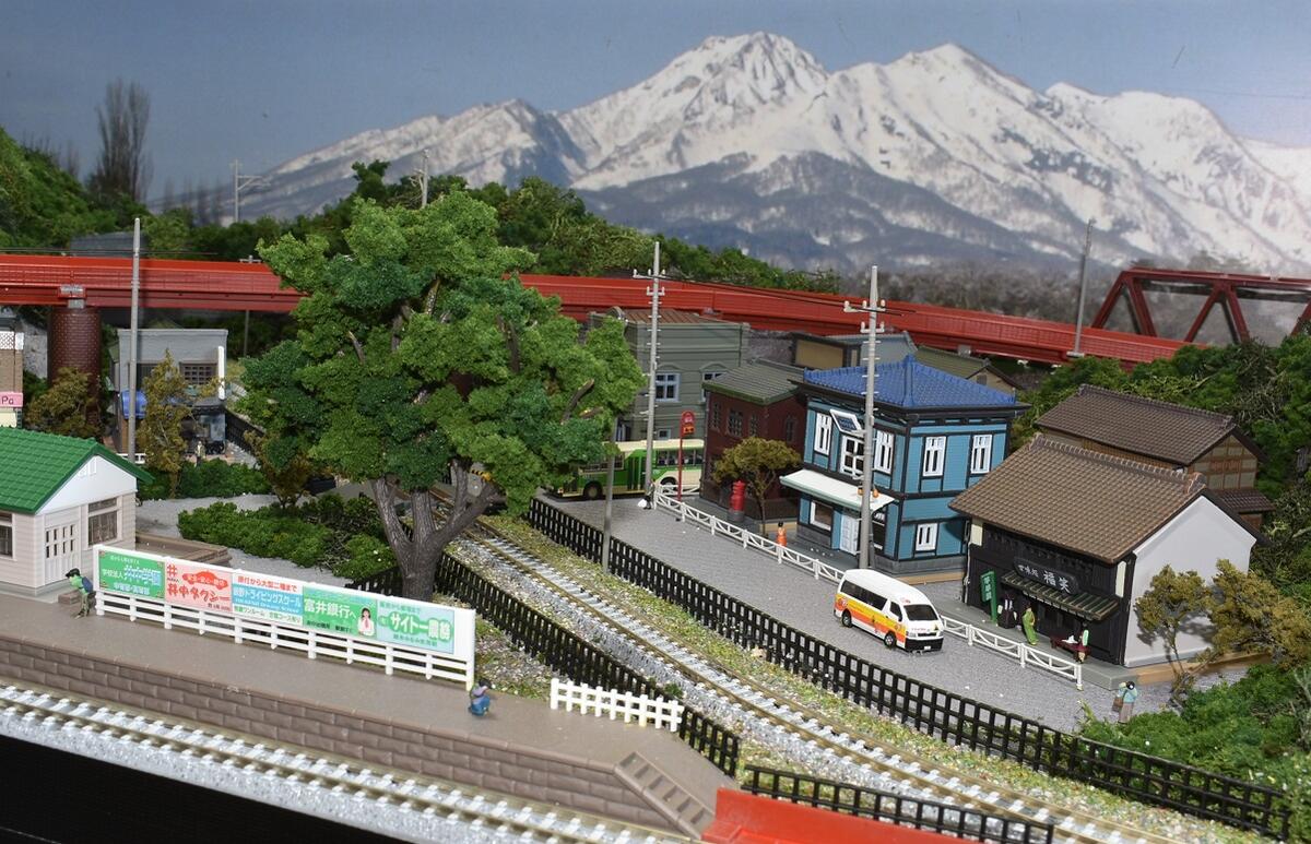 楽天市場】「送料無料」鉄道模型ジオラマレイアウトNゲージ用 単線