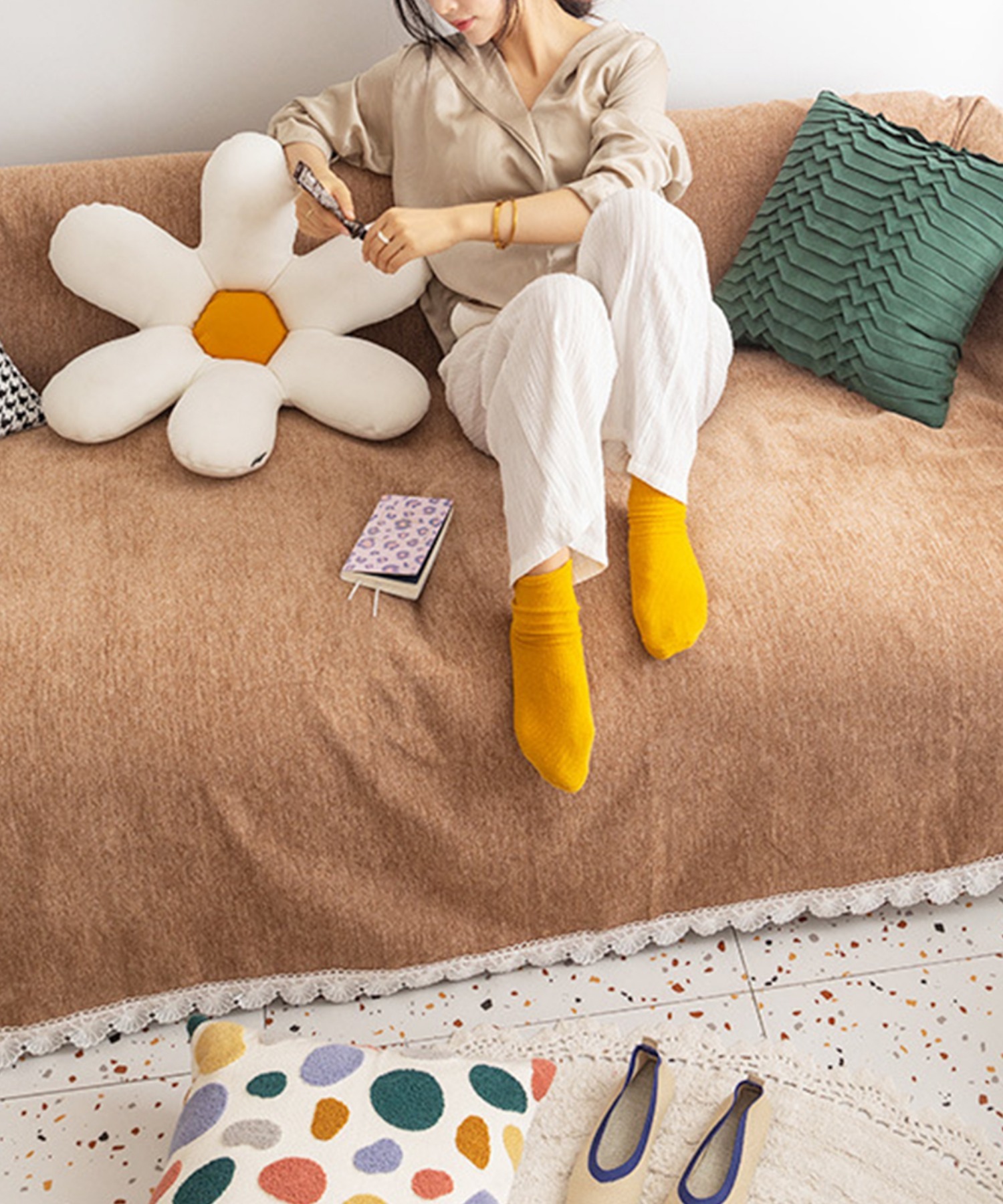 楽天市場】ソファーカバー マルチカバー ラグ おしゃれ カーペット