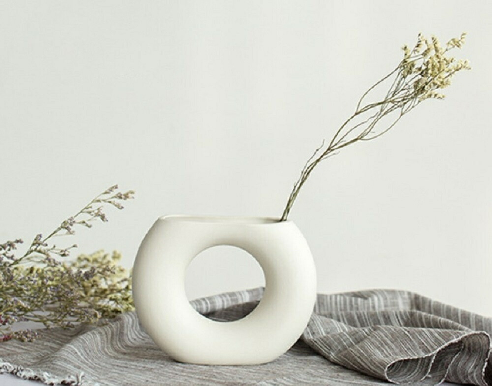 楽天市場】【人気商品】【在庫限り】 ドーナツ型 花瓶 白 ホワイト