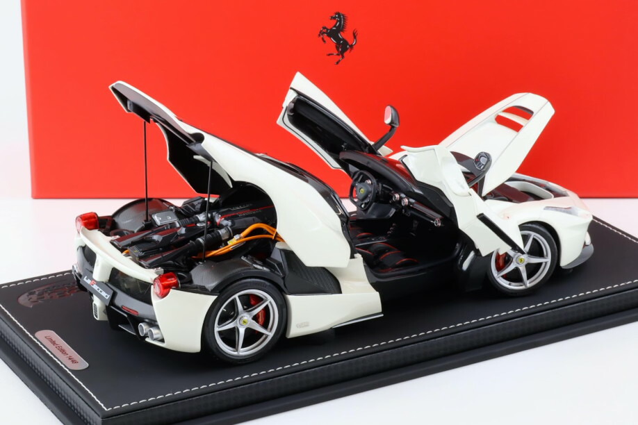 楽天市場】BBR 1/18 フェラーリ ラ フェラーリ アペルタ メタリック