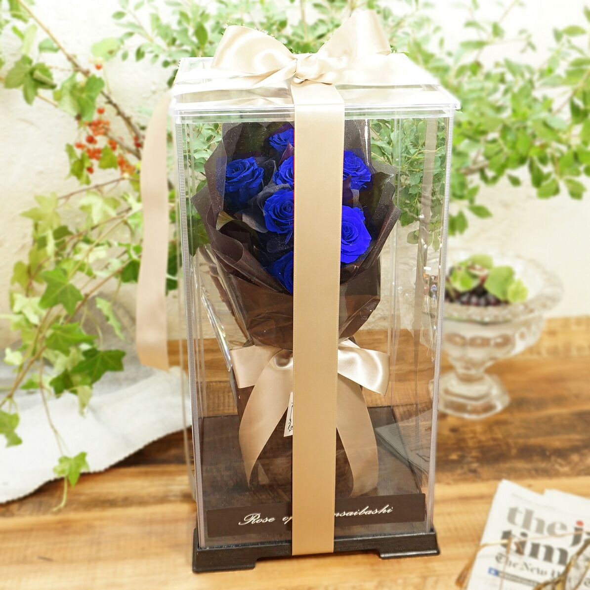 楽天市場】枯れないお花、青バラ7本のプリザーブドフラワーのブーケ