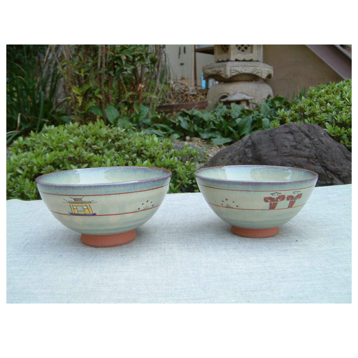 楽天市場】赤膚焼 奈良絵赤土夫婦御飯茶碗 昭山窯 桐箱 : 赤膚焼窯元