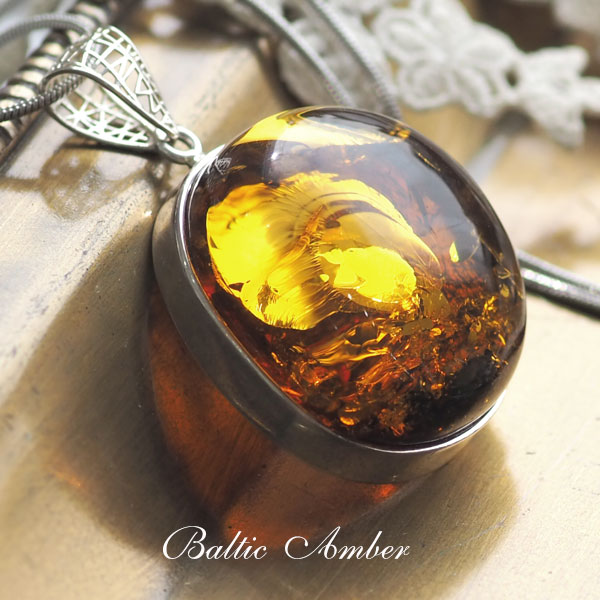 楽天市場】【バルト海の琥珀】ライトブラウンアンバールース