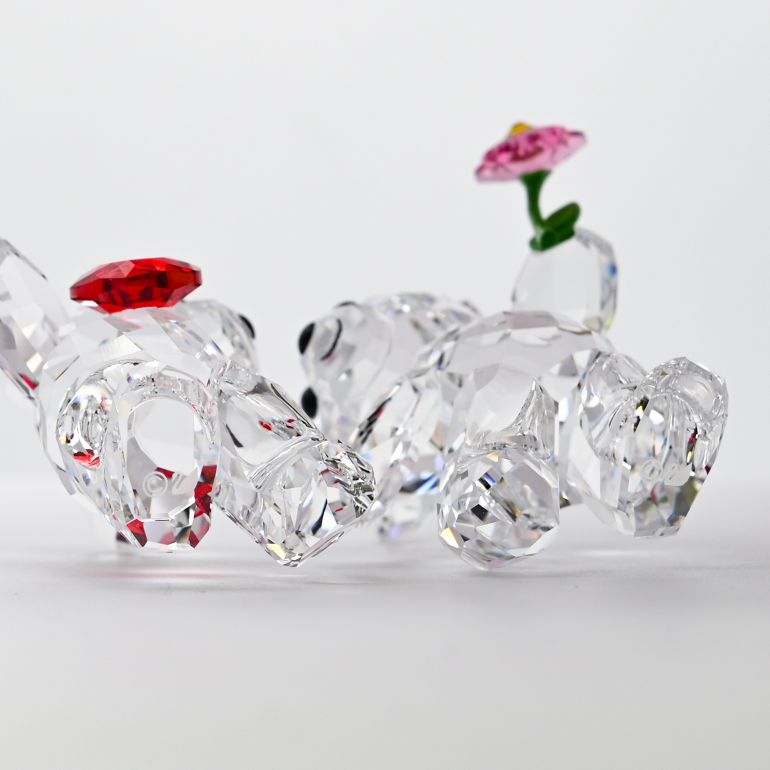 楽天市場】スワロフスキー SWAROVSKI フィギュリン KRISベア HAPPY
