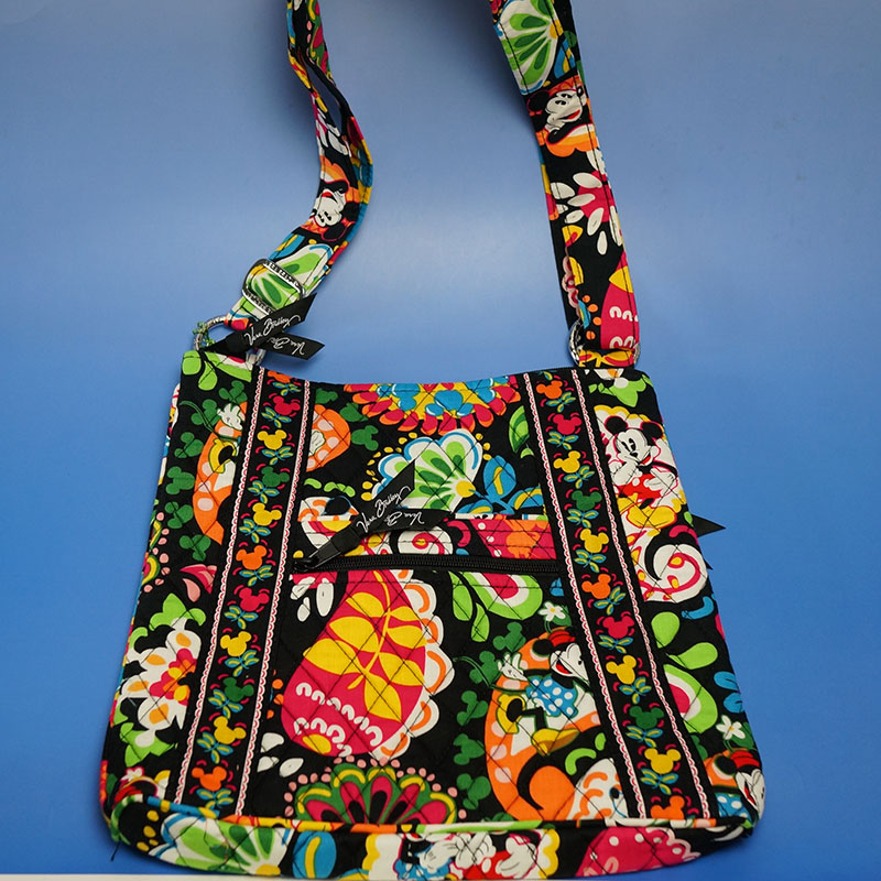 楽天市場】《送料無料》ヴェラブラッドリー（Vera Bradley）Mサイズ