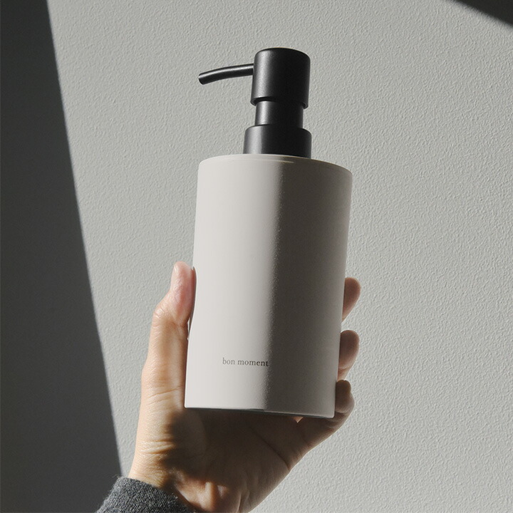 楽天市場】すっきりを叶える 詰め替え用 泡ディスペンサー 日本製