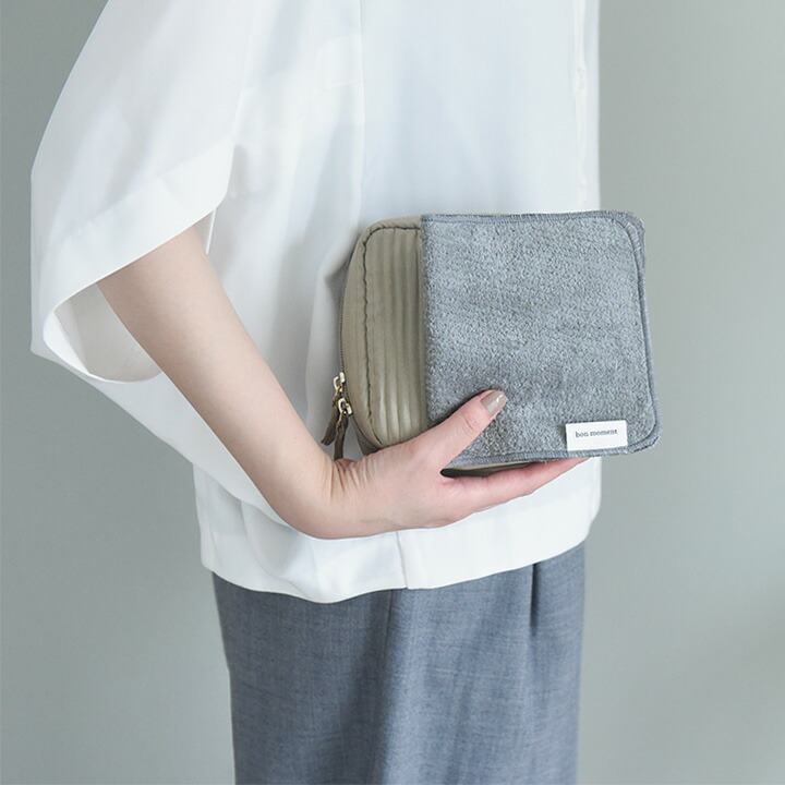 楽天市場】こっそり持ち歩けるポケット付 サニタリーハンカチ ポーチ