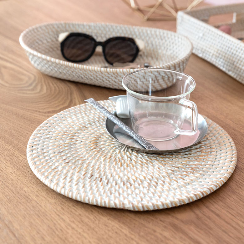 楽天市場】ランチョンマット ラタン製 ホワイトウォッシュ 丸形 径約