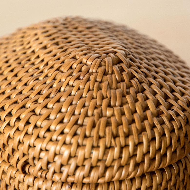 楽天市場】アタで編まれた楕円形のフタ付き小物入れミニケース 小物