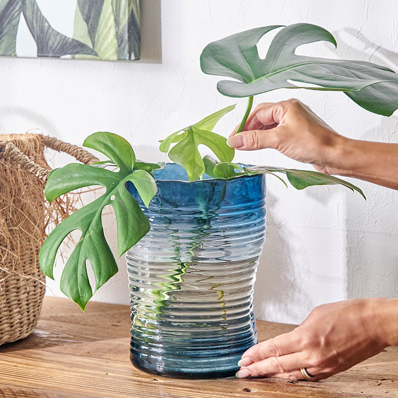 楽天市場】フラワーベース ガラス ブルー グラデーション ウェーブ